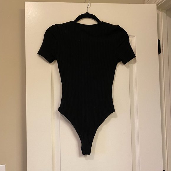 ANNA GRACE Ribbed Lace Front Black Bodysuit - Picture 4 of 4